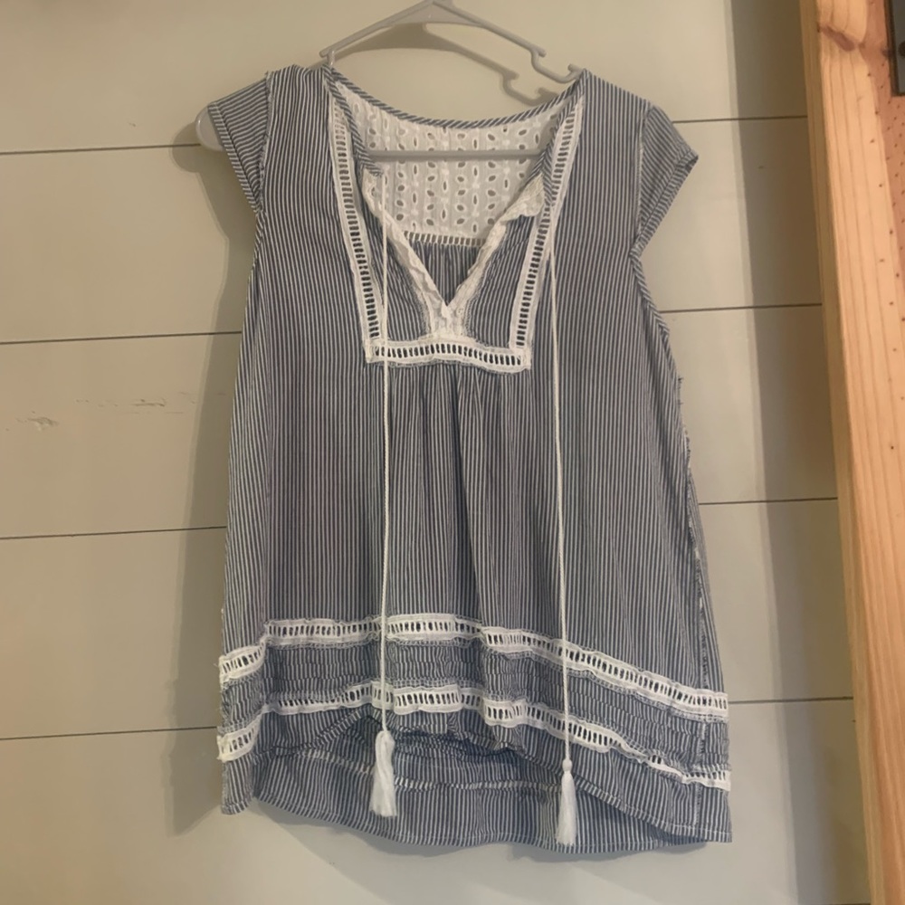 Cute baby tee/tank, worn a few times